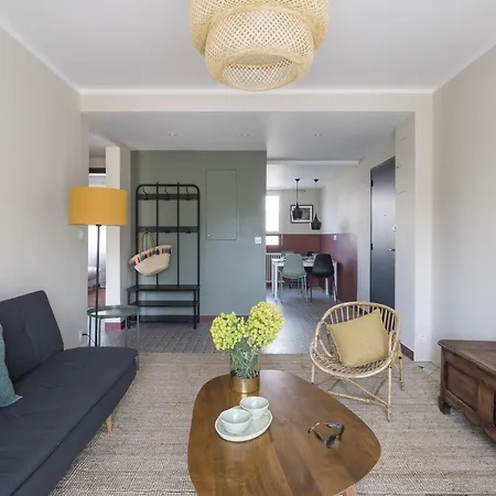 Le Kruger 350 M Des Thermes Marins Apartment