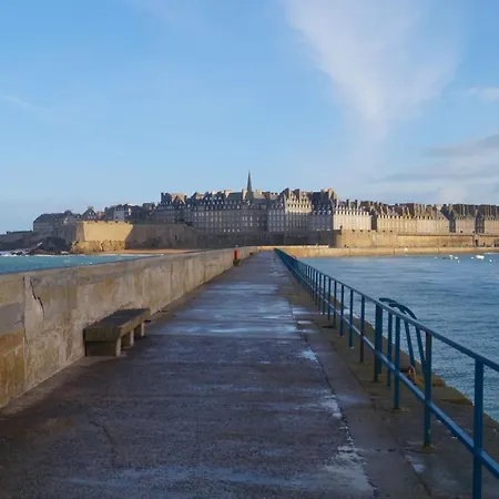 Le Kruger 350 M Des Thermes Marins * Saint-Malo