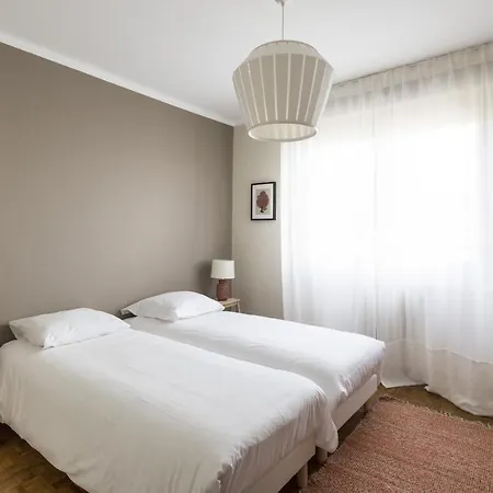 Le Kruger 350 M Des Thermes Marins Apartment