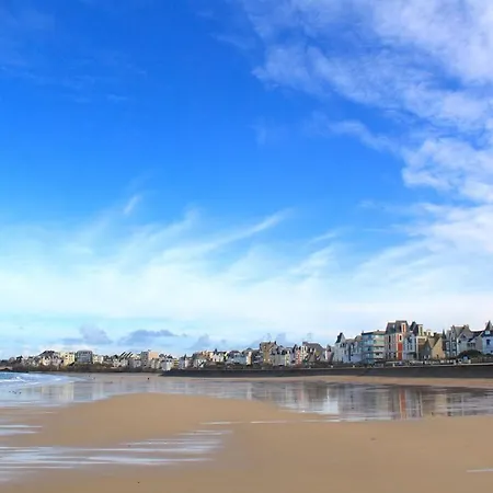 Apartment Le Kruger 350 M Des Thermes Marins Saint-Malo